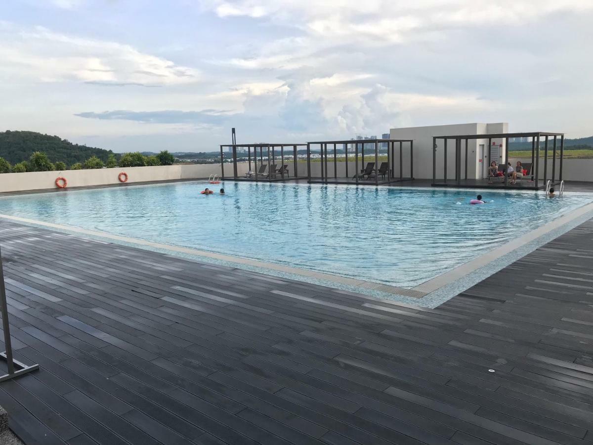 Js Homestay@Iskandar Puteri, Nusajaya นุสาจายา ภายนอก รูปภาพ